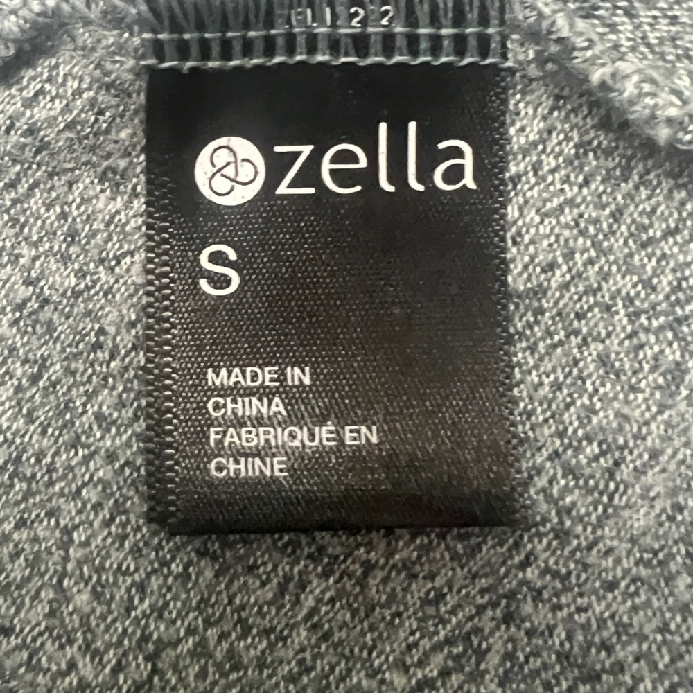 Zella Amara Reversible, Ruched, long -sleeve T - Gray - size S - Picture 8 of 9